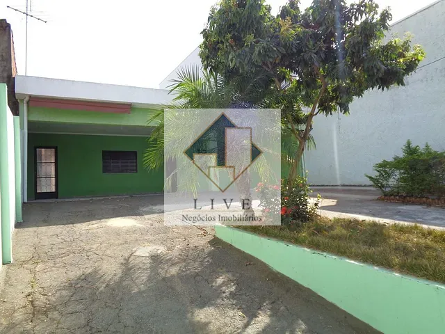 Casa com 250m² 2 quartos e 2 banheiros, à venda, no bairro Jardim Luiz Cia em Sumaré