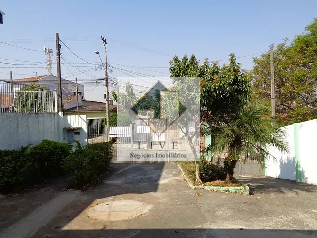 Casa com 250m² 2 quartos e 2 banheiros, à venda, no bairro Jardim Luiz Cia em Sumaré