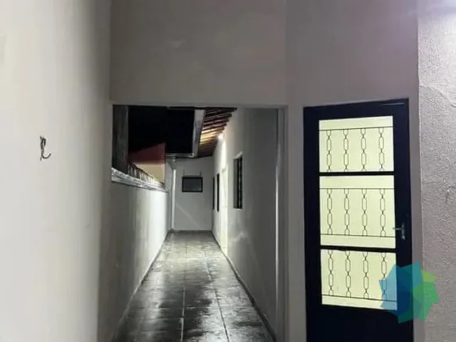 Casa com 125m² 2 quartos e 2 banheiros, à venda, no bairro Jardim Santa Cruz em Salto
