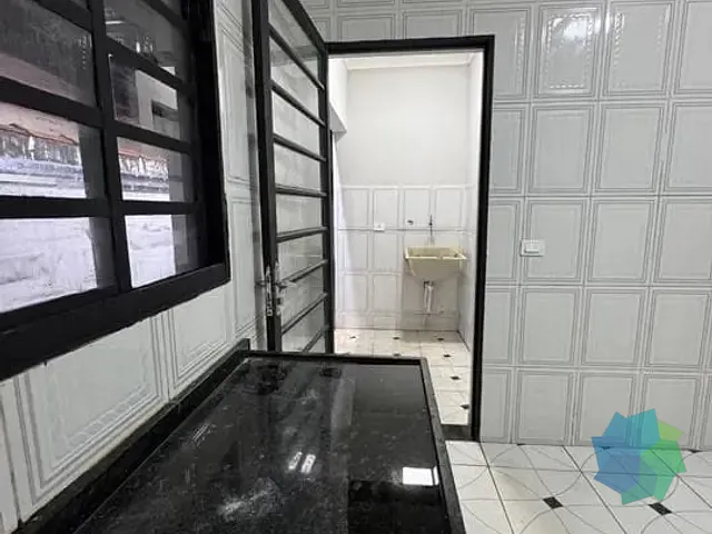 Casa com 125m² 2 quartos e 2 banheiros, à venda, no bairro Jardim Santa Cruz em Salto