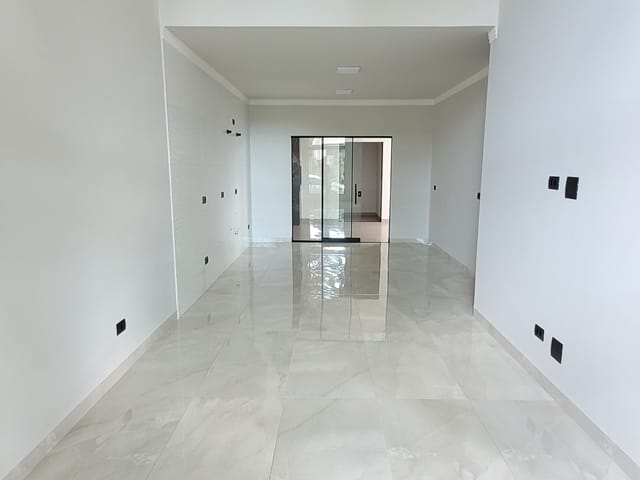 Casa com 219m² 3 quartos e 3 banheiros, à venda, no bairro Jardim Alvorada em Maringá