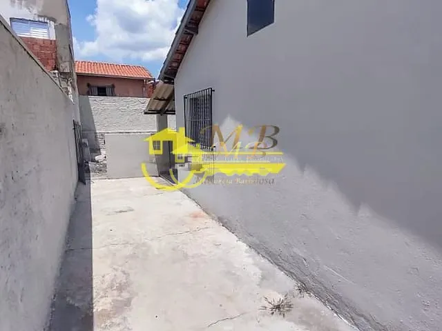 Casa com 250m² 2 quartos e 1 banheiro, à venda, no bairro Conjunto Habitacional Parque Itajai em Campinas