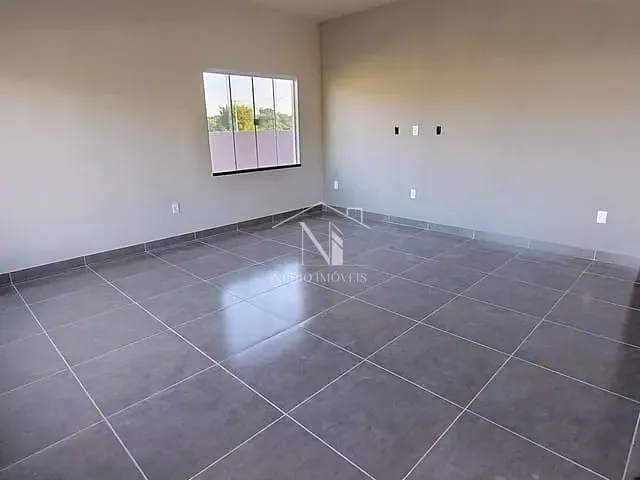 Casa com 240m² 3 quartos e 1 banheiro, à venda, no bairro Ubatiba em Maricá
