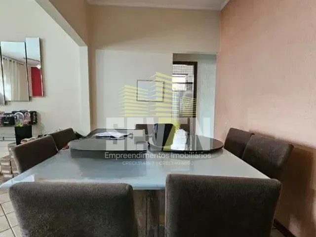 Casa com 200m² 3 quartos e 2 banheiros, à venda, no bairro Núcleo Habitacional José Regino em Bauru