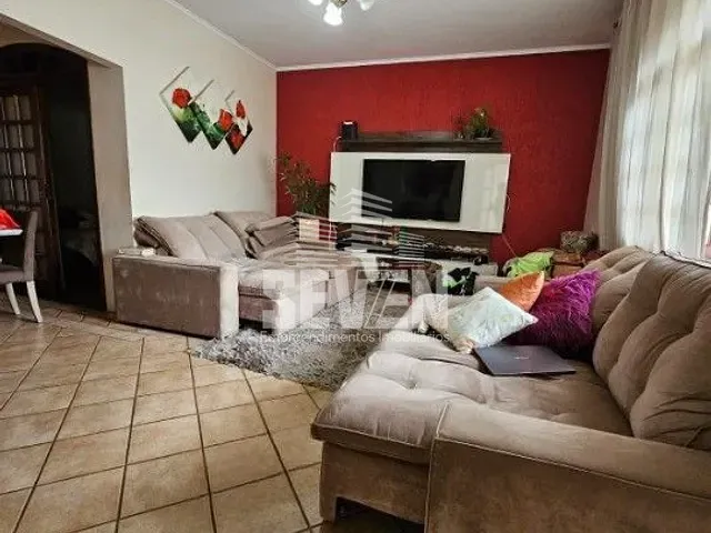 Casa com 200m² 3 quartos e 2 banheiros, à venda, no bairro Núcleo Habitacional José Regino em Bauru