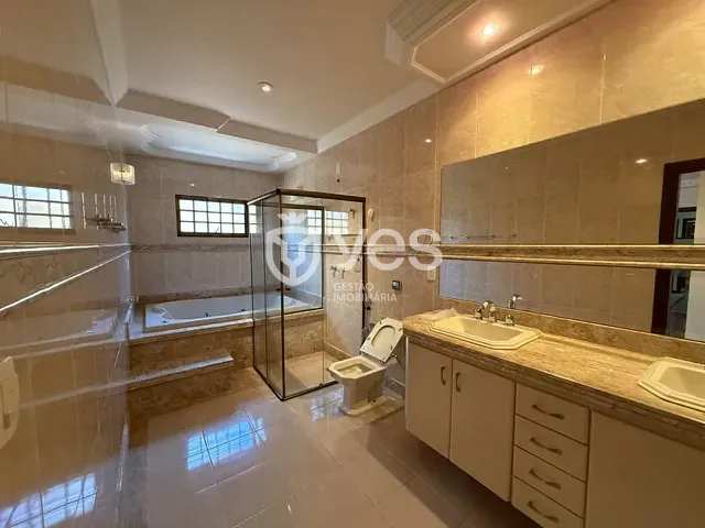 Casa com 340m² 4 quartos e 3 banheiros, à venda, no bairro Veredas da Cidade em Araxá
