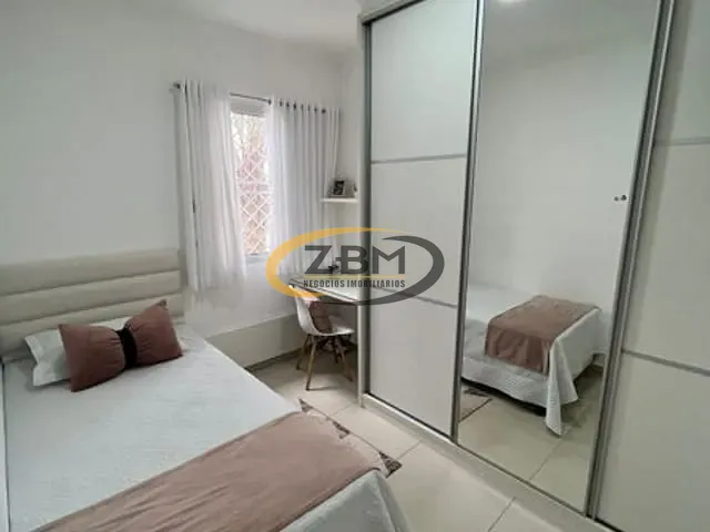 Casa com 120m² 3 quartos e 2 banheiros, à venda, no bairro Heimtal em Londrina