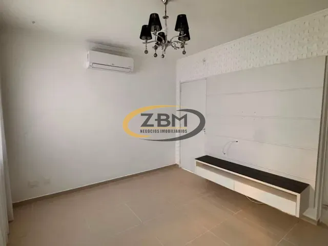 Casa com 120m² 3 quartos e 2 banheiros, à venda, no bairro Heimtal em Londrina