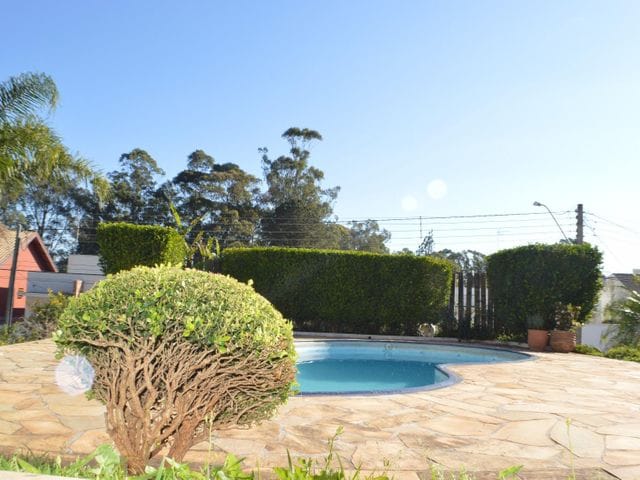 Casa com 600m² 3 quartos e 4 banheiros, à venda, no bairro Residencial Colinas de São Francisco em Bragança Paulista