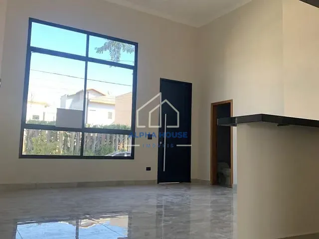 Casa com 258m² 3 quartos e 1 banheiro, à venda, no bairro Loteamento Pinheiros de Tremembé em Tremembé