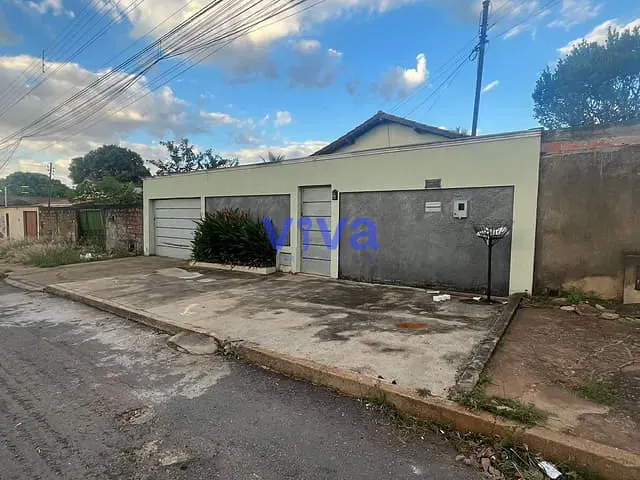 Casa com 360m² 3 quartos e 3 banheiros, para alugar, no bairro Mansões Paraíso em Aparecida de Goiânia