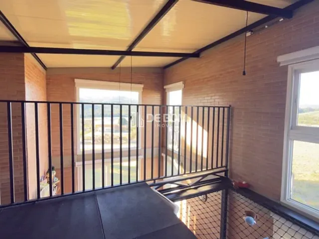 Casa com 260370m² 3 quartos e 2 banheiros, à venda, no bairro Residencial e Industrial Campo Alegre em Poços de Caldas