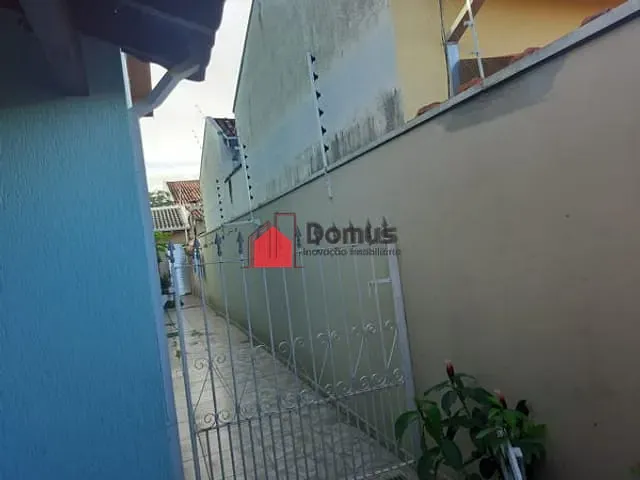 Casa com 200m², à venda, no bairro Parque das Palmeiras em Pindamonhangaba