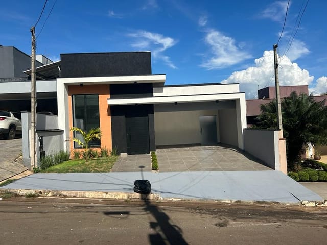 Casa com 250m² 3 quartos e 4 banheiros, à venda, no bairro Jardim Ternura em Tatuí