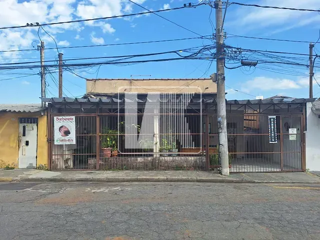 Casa com 380m² 3 quartos e 2 banheiros, à venda, no bairro Vila Sacadura Cabral em Santo André
