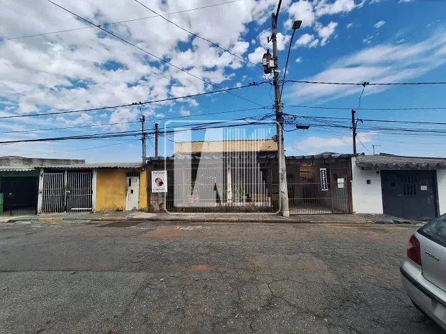 Casa com 380m² 3 quartos e 2 banheiros, à venda, no bairro Vila Sacadura Cabral em Santo André