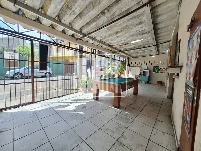 Casa com 380m² 3 quartos e 2 banheiros, à venda, no bairro Vila Sacadura Cabral em Santo André