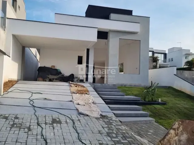 Casa com 321m² 3 quartos e 4 banheiros, à venda, no bairro Cidade Parquelandia em Mogi das Cruzes
