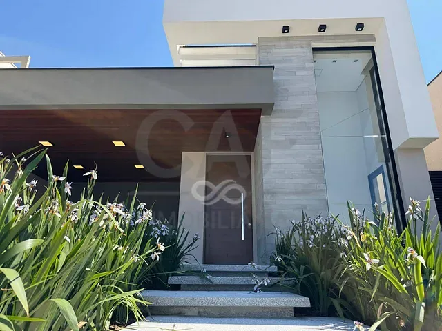 Casa com 360m² 3 quartos e 4 banheiros, à venda, no bairro Portal do Sol em Holambra