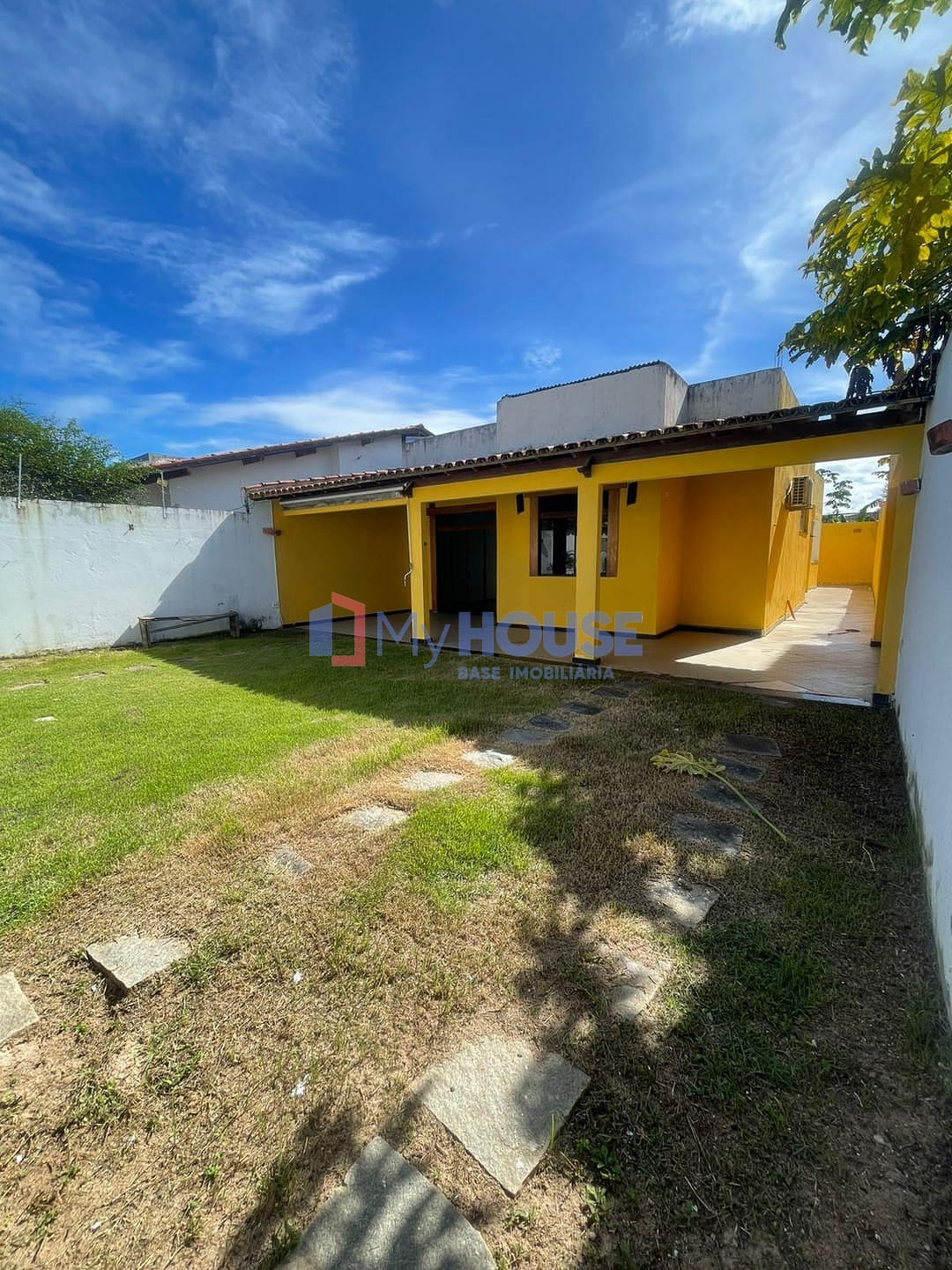 Casa, 2 quartos, 130 m² - Foto 1