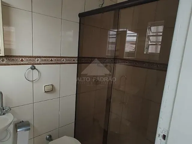 Casa com 250m² 3 quartos e 1 banheiro, à venda, no bairro Jardim Pedroso em Mauá