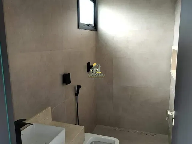 Casa com 309m² 3 quartos e 4 banheiros, à venda, no bairro Jardins Porto em Senador Canedo