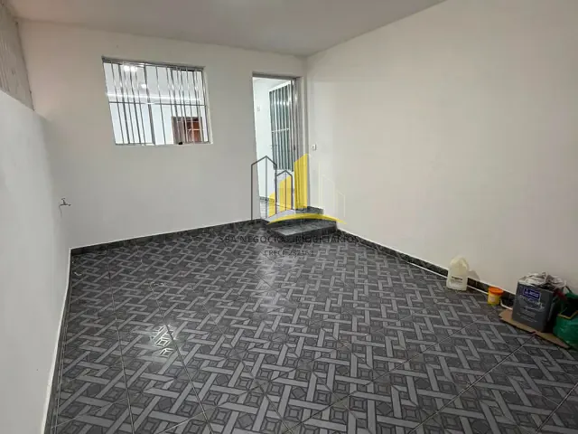 Casa 1 quarto e 1 banheiro, para alugar, no bairro Vila São Francisco (Zona Leste) em São Paulo