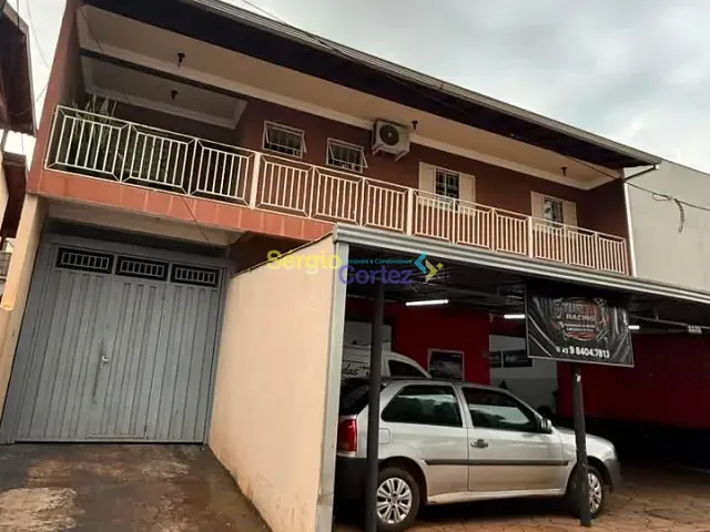 Casa com 360m² 3 quartos e 1 banheiro, à venda, no bairro Califórnia em Londrina