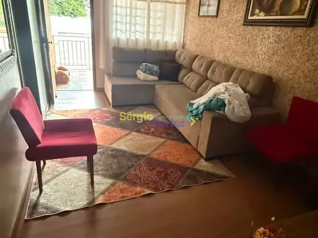 Casa com 360m² 3 quartos e 1 banheiro, à venda, no bairro Califórnia em Londrina