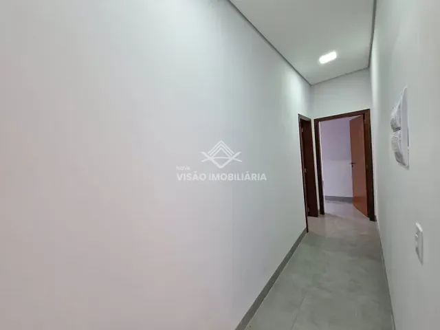Casa à venda, no bairro Residencial Cidade Jardim em Sinop