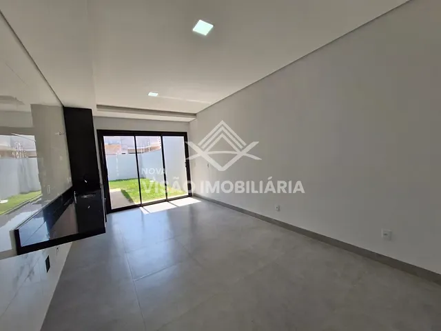Casa à venda, no bairro Residencial Cidade Jardim em Sinop