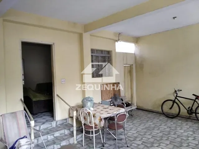 Casa com 278m² 5 quartos e 4 banheiros, à venda, no bairro Rochdale em Osasco