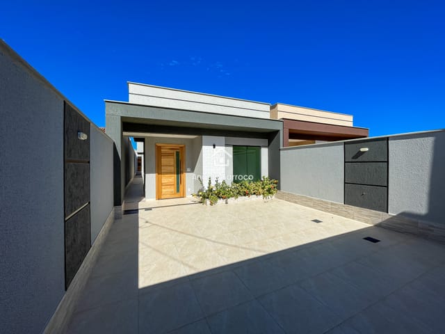 Casa 3 quartos e 3 banheiros, à venda, no bairro Jardim Atlântico Central (Itaipuaçu) em Maricá