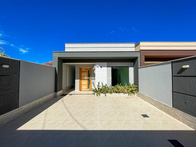 Casa 3 quartos e 3 banheiros, à venda, no bairro Jardim Atlântico Central (Itaipuaçu) em Maricá