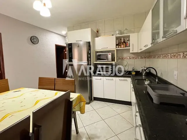 Casa com 158m² 3 quartos e 2 banheiros, à venda, no bairro Fazenda em Itajaí