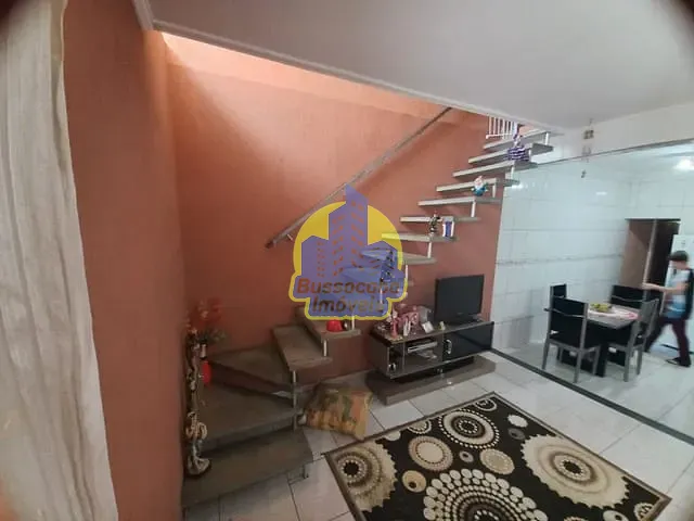 Casa com 134m² 3 quartos e 2 banheiros, à venda, no bairro Ayrosa em Osasco