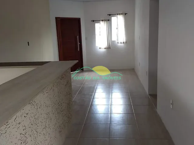 Casa 2 quartos e 1 banheiro, à venda, no bairro Tapera em Florianópolis