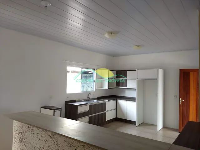 Casa 2 quartos e 1 banheiro, à venda, no bairro Tapera em Florianópolis