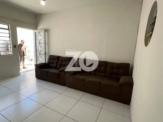 Casa 2 quartos e 1 banheiro, para alugar, no bairro Vila Coralina em Bauru