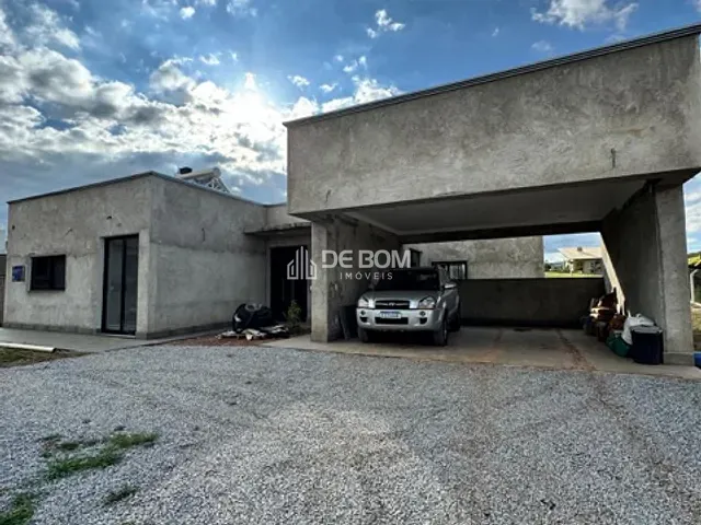 Casa com 2400m² 3 quartos e 5 banheiros, à venda, no bairro Residencial e Industrial Campo Alegre em Poços de Caldas
