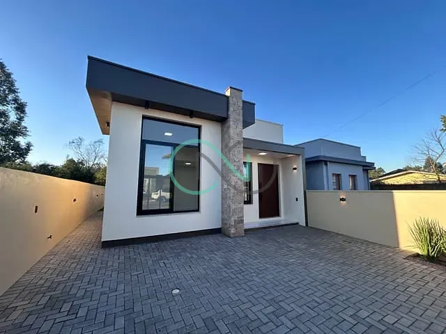 Casa com 200m² 3 quartos e 1 banheiro, à venda, no bairro Centenário em Sapiranga