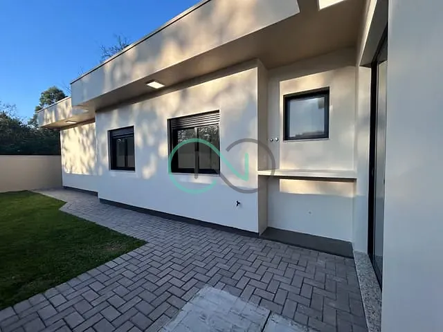 Casa com 200m² 3 quartos e 1 banheiro, à venda, no bairro Centenário em Sapiranga