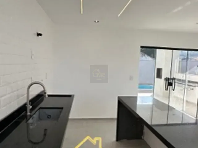 Casa com 240m² 3 quartos e 2 banheiros, à venda, no bairro Jardim Atlântico Oeste (Itaipuaçu) em Maricá