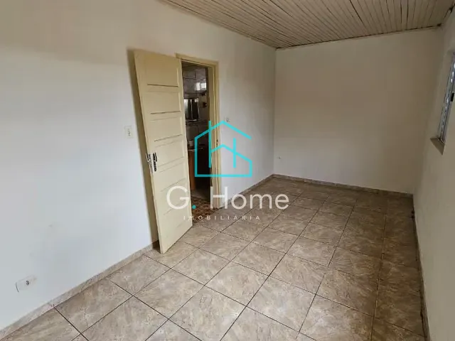 Casa com 285m² 5 quartos e 2 banheiros, à venda, no bairro Carnascialli em Londrina