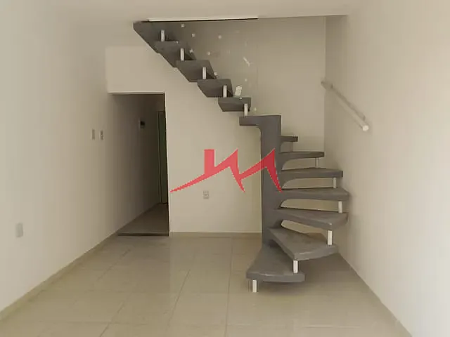 Casa com 43m² 2 quartos e 2 banheiros, à venda, no bairro Laranjal em São Gonçalo