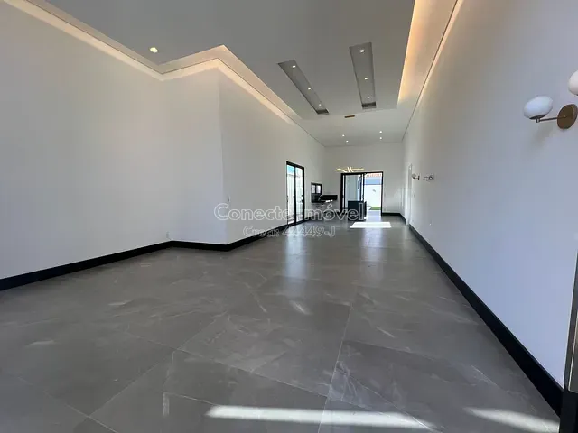 Casa com 360m² 3 quartos e 3 banheiros, à venda, no bairro Residencial Portal do Sol em Holambra