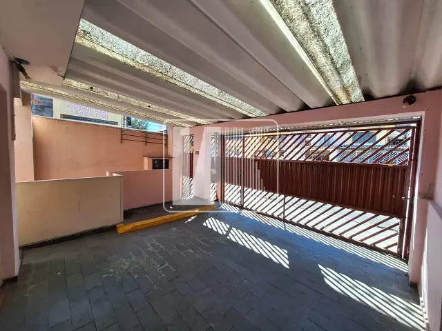 Casa com 130m² 5 quartos e 3 banheiros, à venda, no bairro Vila Palmares em Santo André