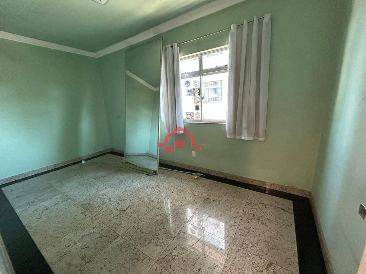 Casa para alugar com 1 quarto, 250m² - Foto 6