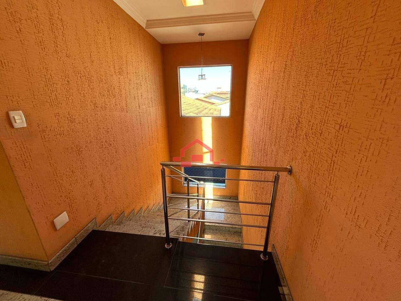 Casa para alugar com 1 quarto, 250m² - Foto 12
