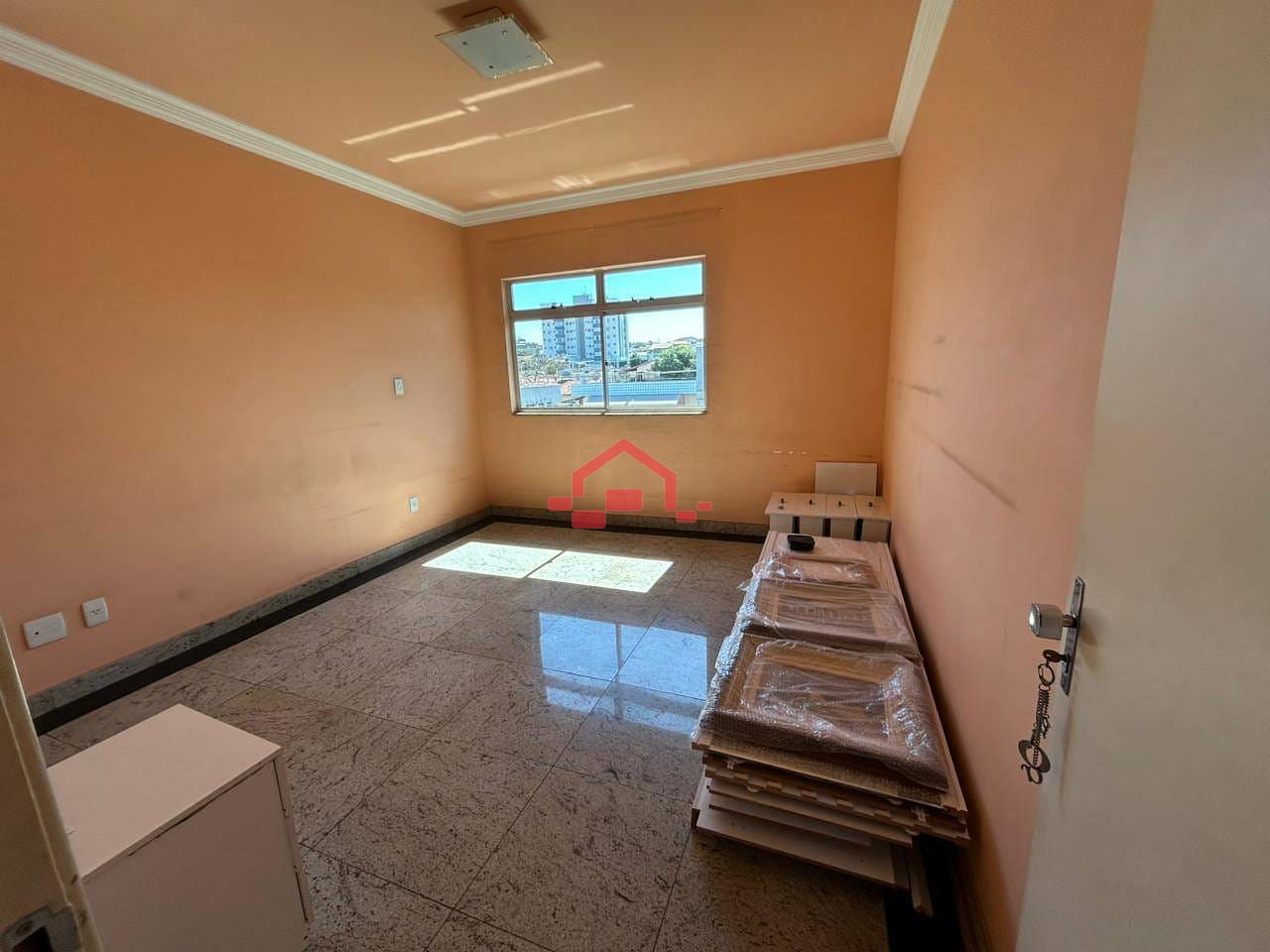 Casa para alugar com 1 quarto, 250m² - Foto 7